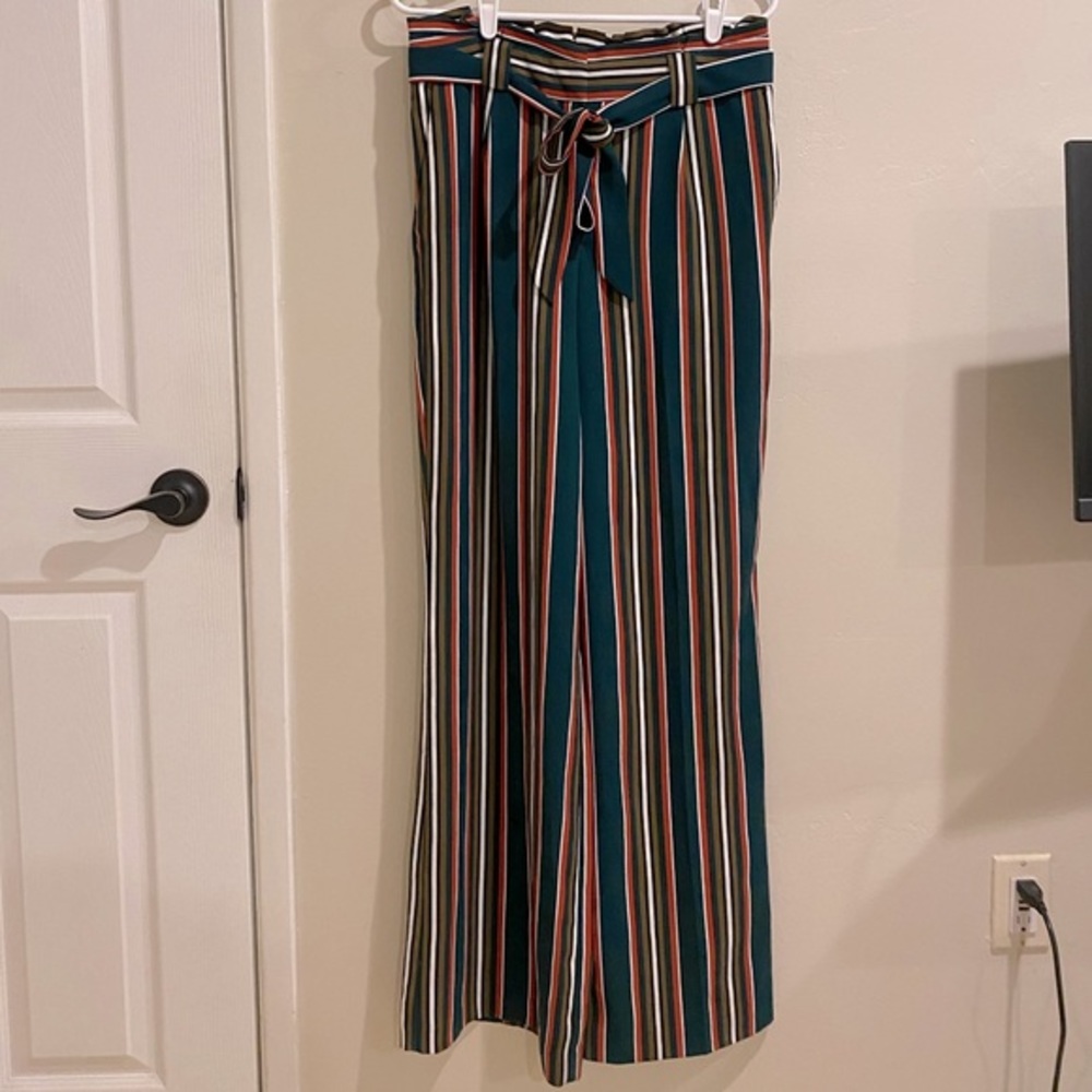 Express High Rise Wide Leg Flowy Paper Bag Stripe Pants — Size M